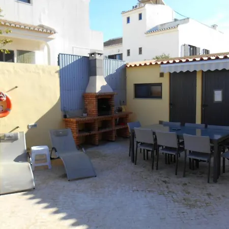 Private With Pool And Near فيلة ألفور